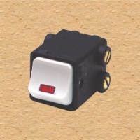 A96MD20R_Công tắc 2 cực 20A có miếng báo đỏ