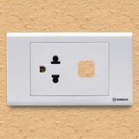 S18UEX_Ổ cắm đơn 3 chấu 16A với 1 lỗ